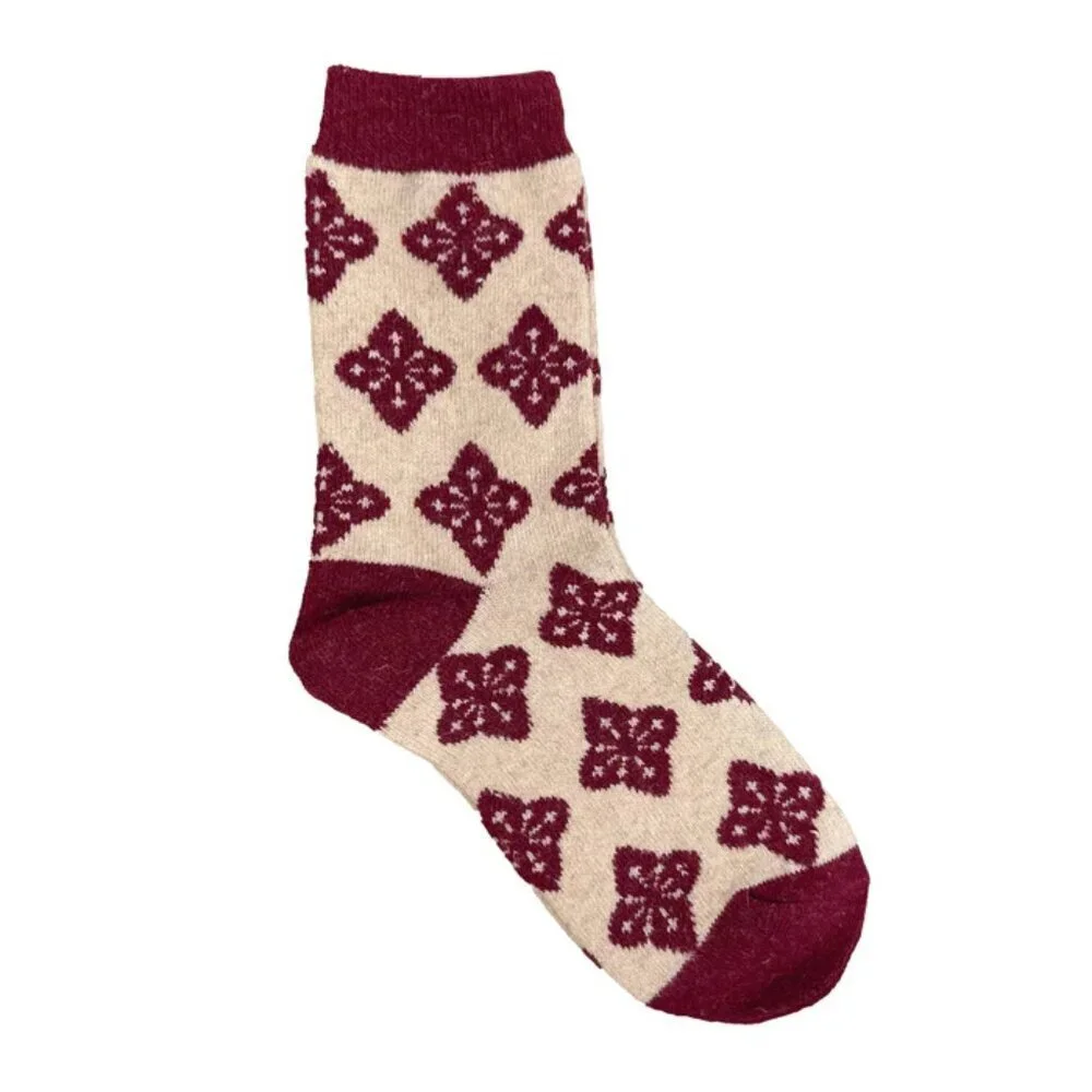 NWT Wanda Red Snowflake Wool Crew Socks